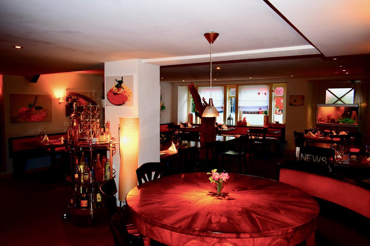 Hotel Baeren Lachen Exterior photo